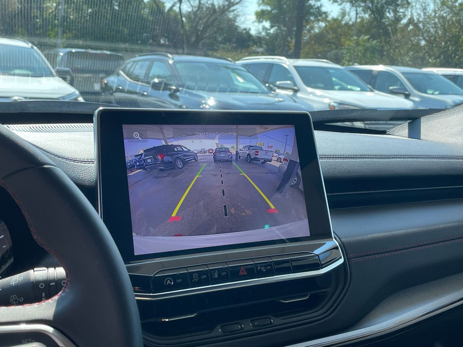 Thumbnail: 2025 Jeep Compass - 17