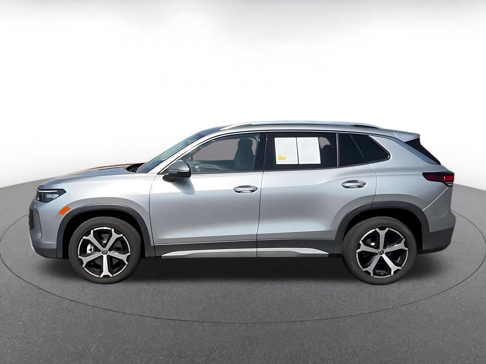 Thumbnail: 2026 Volkswagen Tiguan - 7