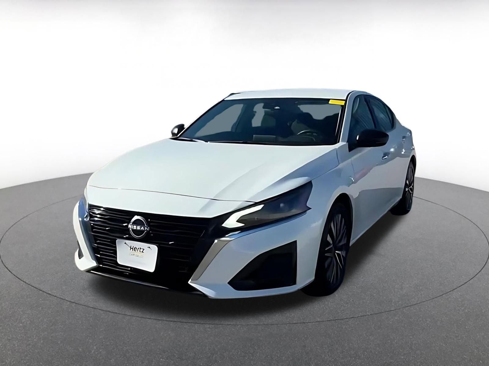 Thumbnail: 2025 Nissan Altima - 7