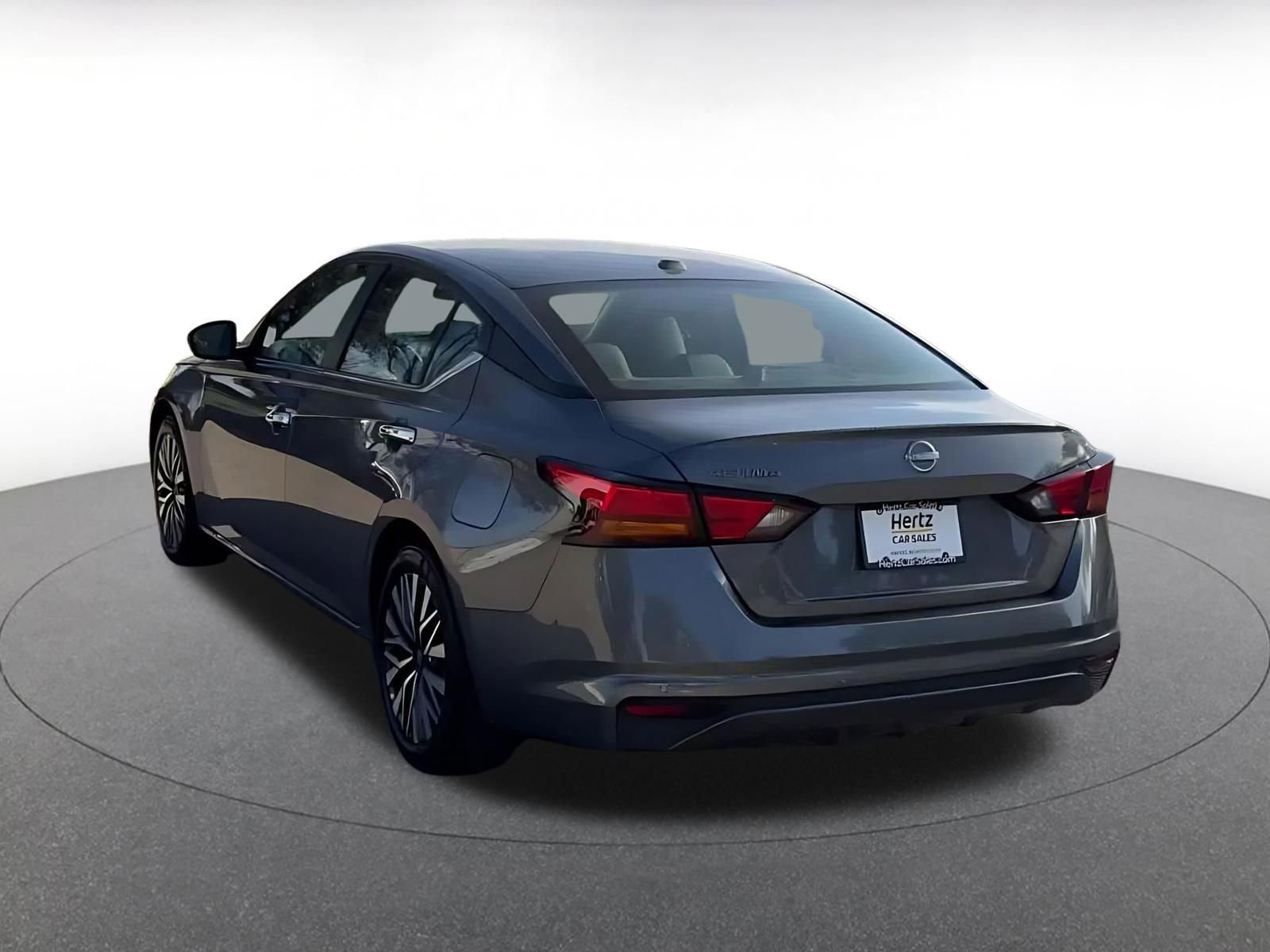 Thumbnail: 2025 Nissan Altima - 11