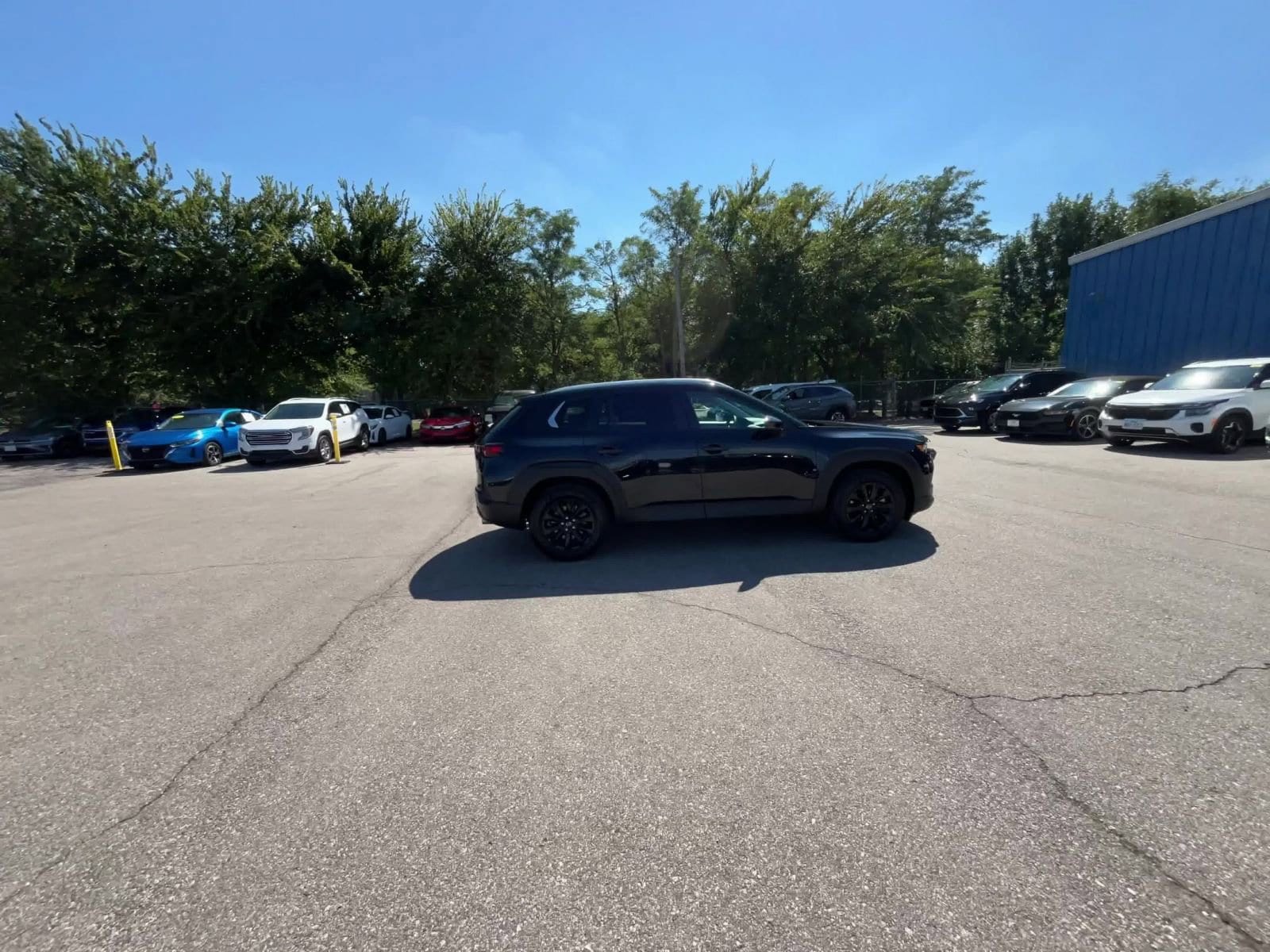 Thumbnail: 2025 Mazda CX-50 - 15