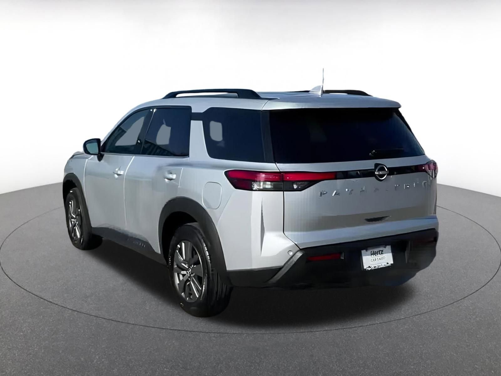 Thumbnail: 2025 Nissan Pathfinder - 11