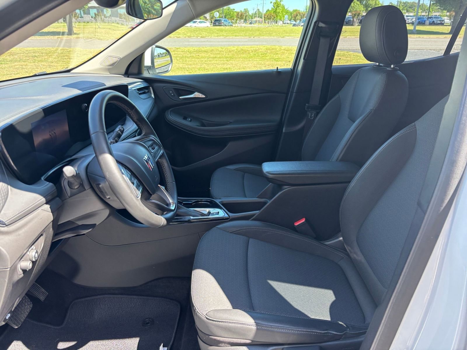 Thumbnail: 2025 Buick Encore GX - 25