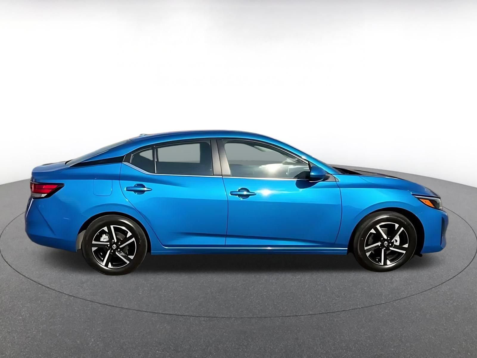 Thumbnail: 2025 Nissan Sentra - 15
