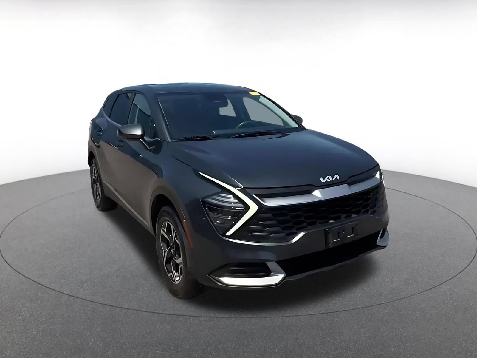 Thumbnail: 2024 Kia Sportage - 3