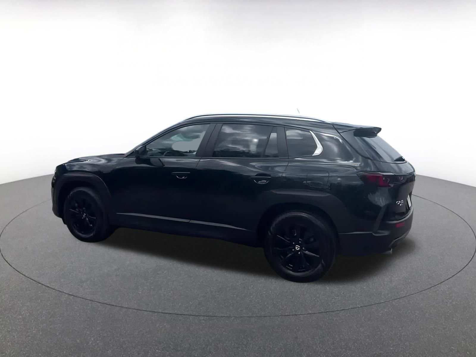 Thumbnail: 2025 Mazda CX-50 - 10