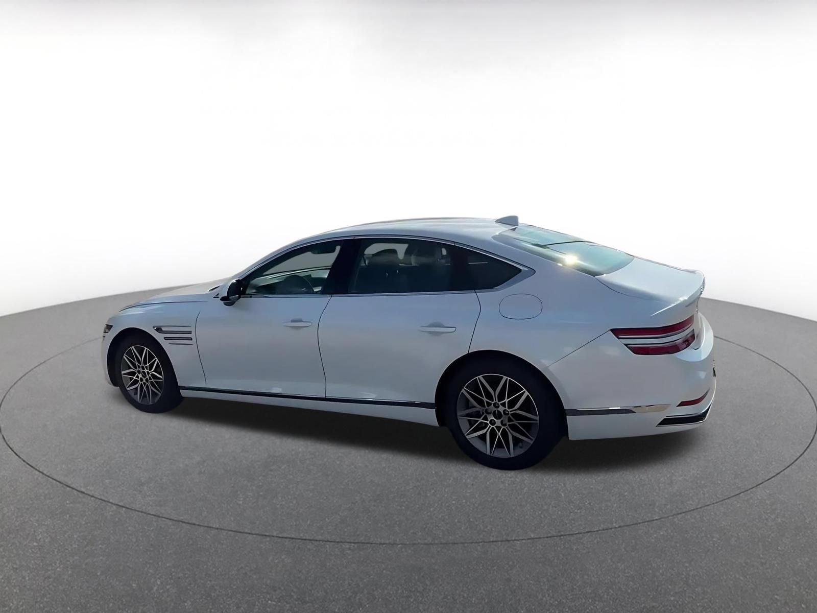 Thumbnail: 2026 Genesis G80 - 8