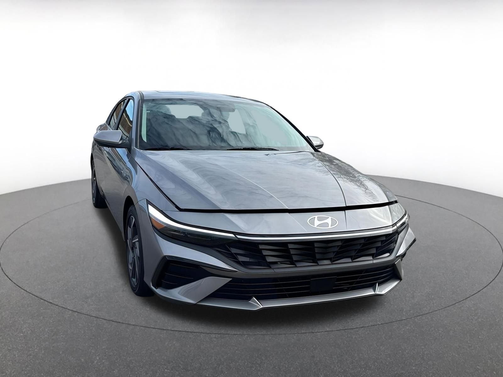 Thumbnail: 2025 Hyundai Elantra - 1