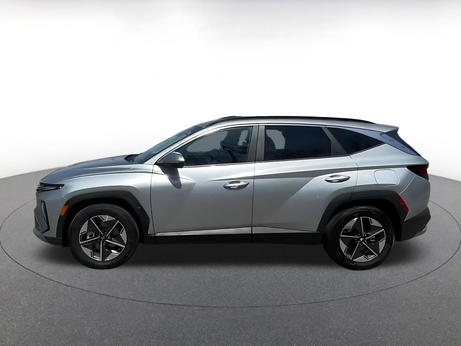 Thumbnail: 2025 Hyundai Tucson - 9