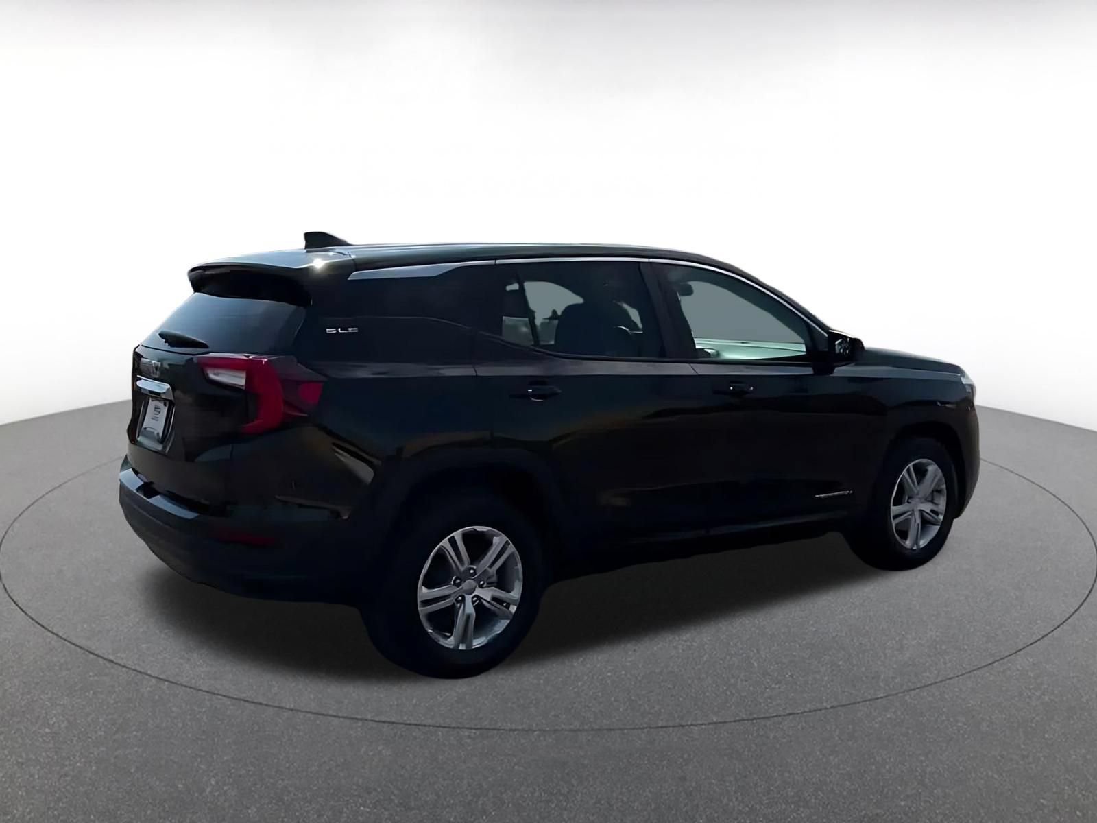Thumbnail: 2024 GMC Terrain - 12