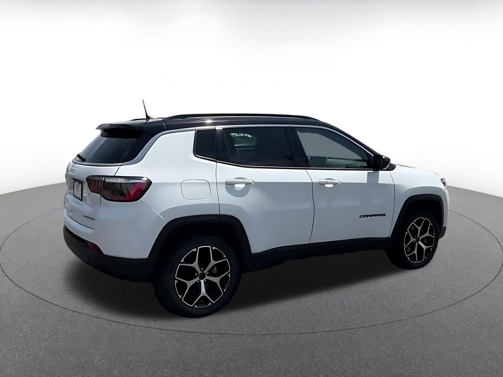 Thumbnail: 2025 Jeep Compass - 12