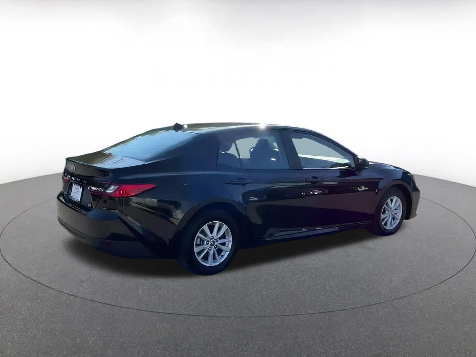 Thumbnail: 2025 Toyota Camry - 12