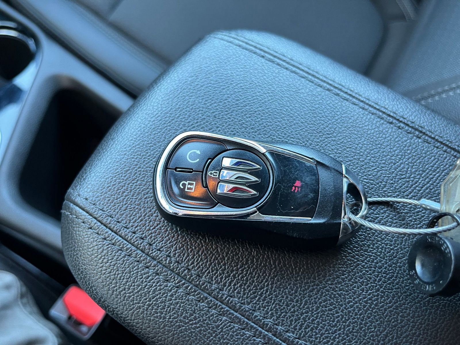 Thumbnail: 2025 Buick Encore GX - 21