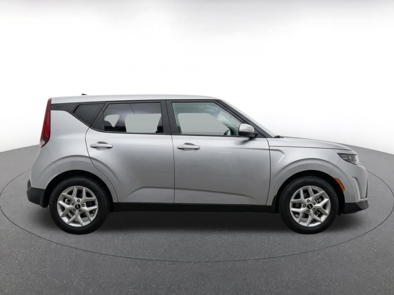 Thumbnail: 2025 Kia Soul - 9