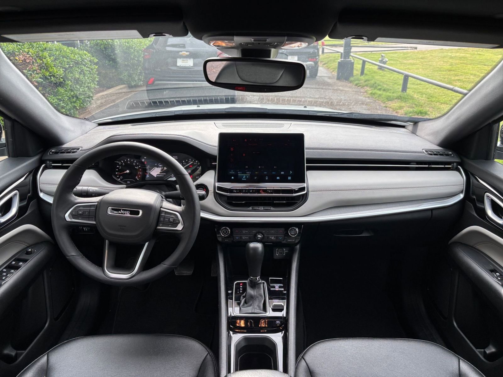 Thumbnail: 2025 Jeep Compass - 34