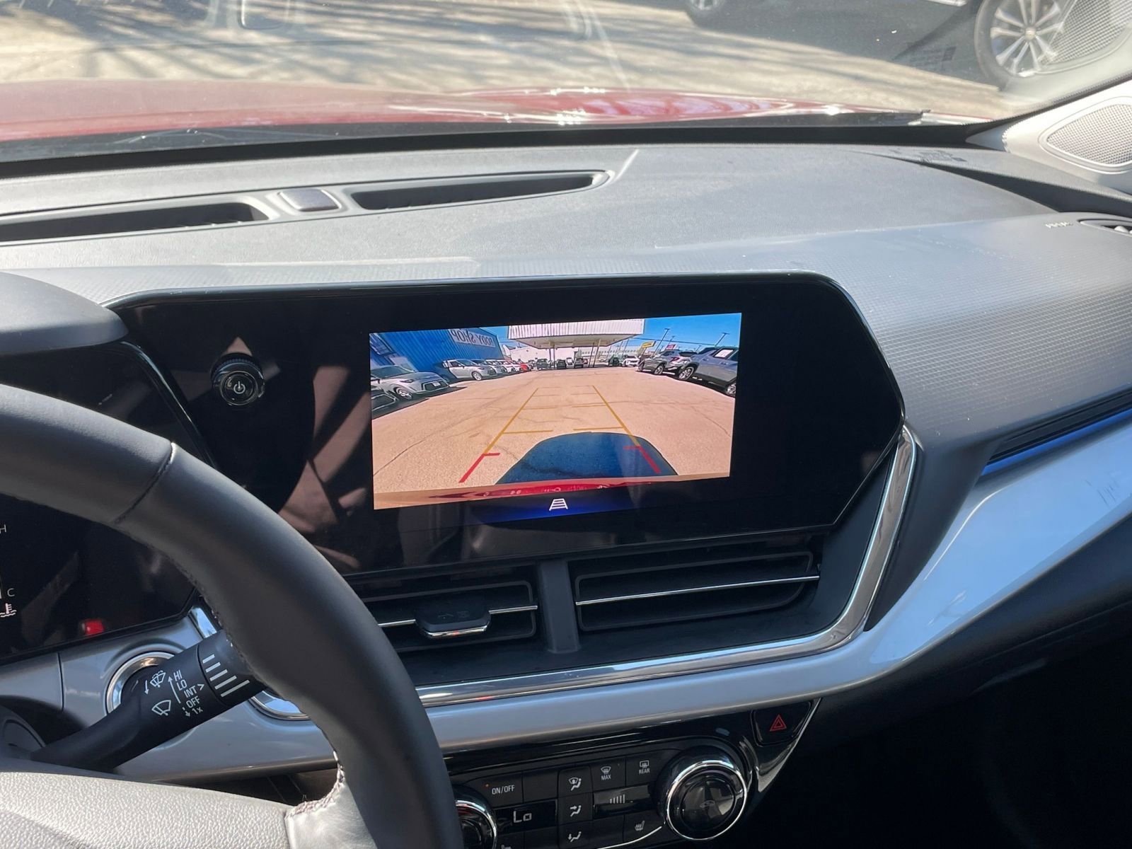 Thumbnail: 2025 Chevrolet Trax - 21