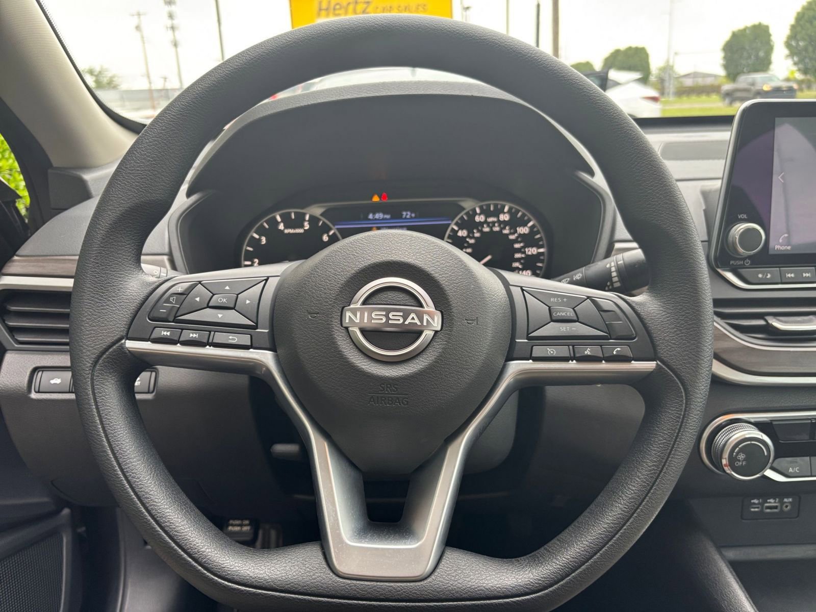 Thumbnail: 2025 Nissan Altima - 28