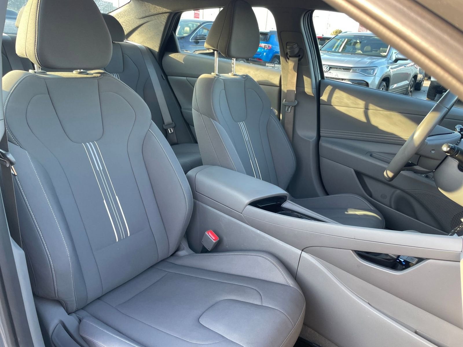 Thumbnail: 2025 Hyundai Elantra - 35