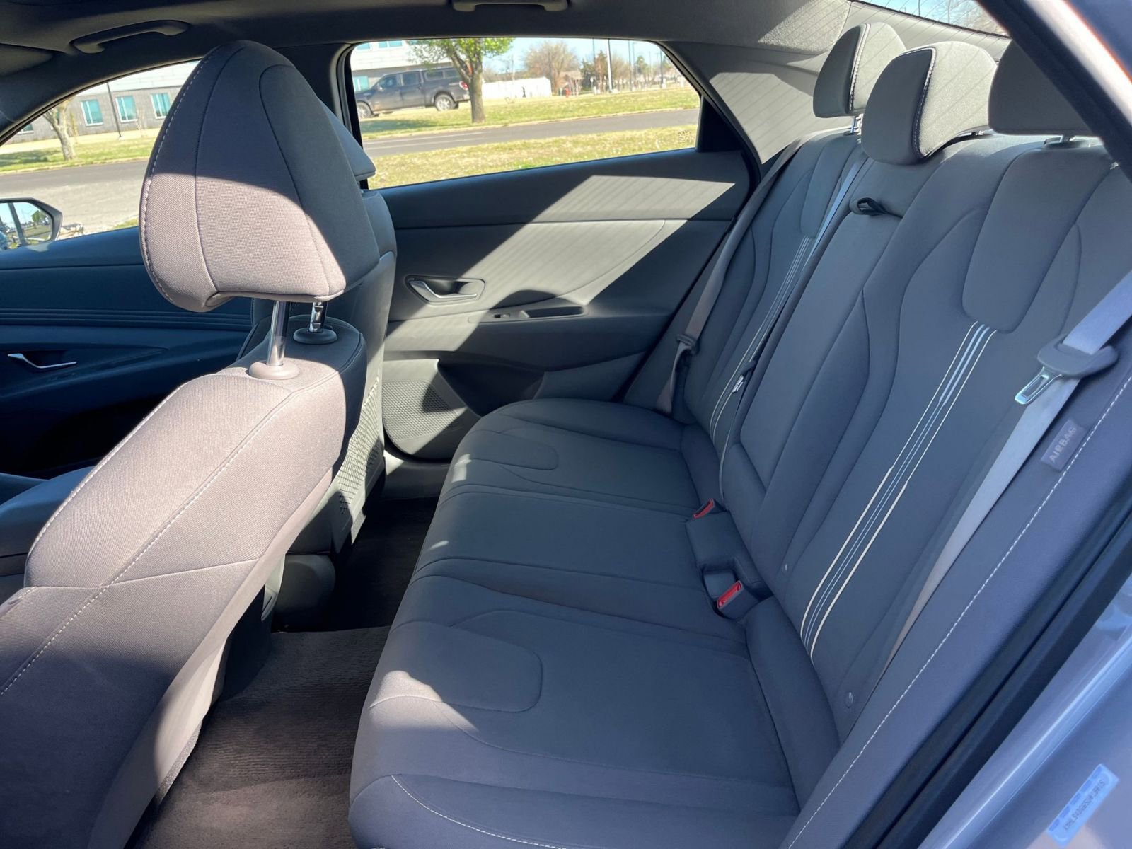 Thumbnail: 2025 Hyundai Elantra - 25