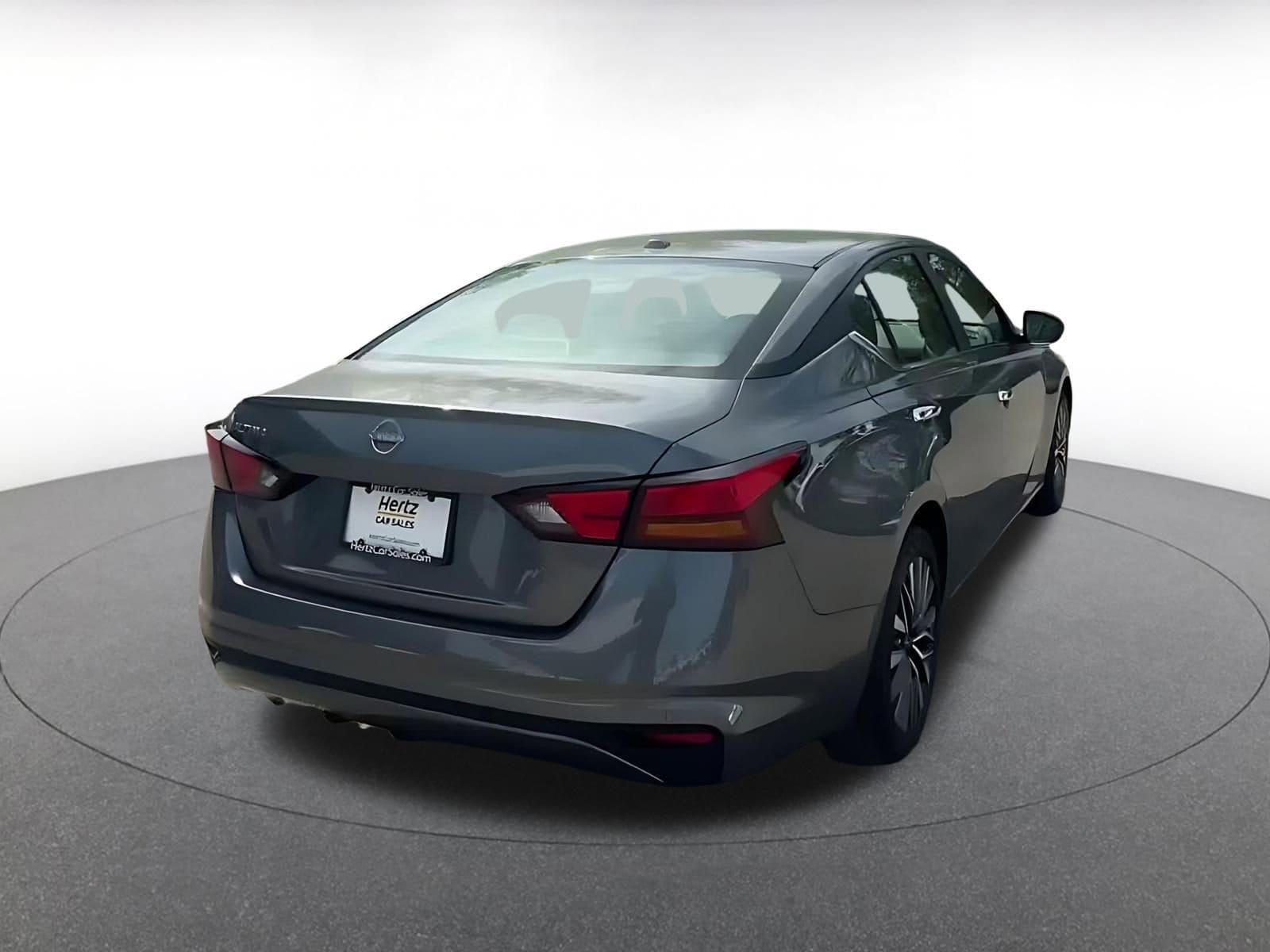 Thumbnail: 2025 Nissan Altima - 15
