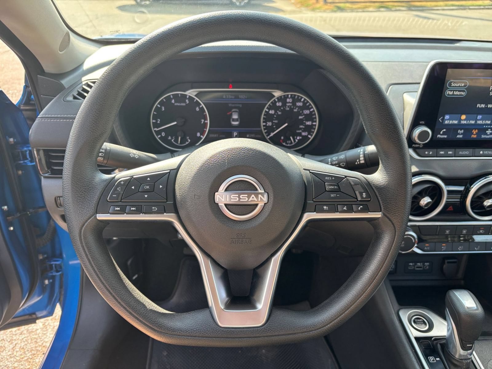 Thumbnail: 2025 Nissan Sentra - 25
