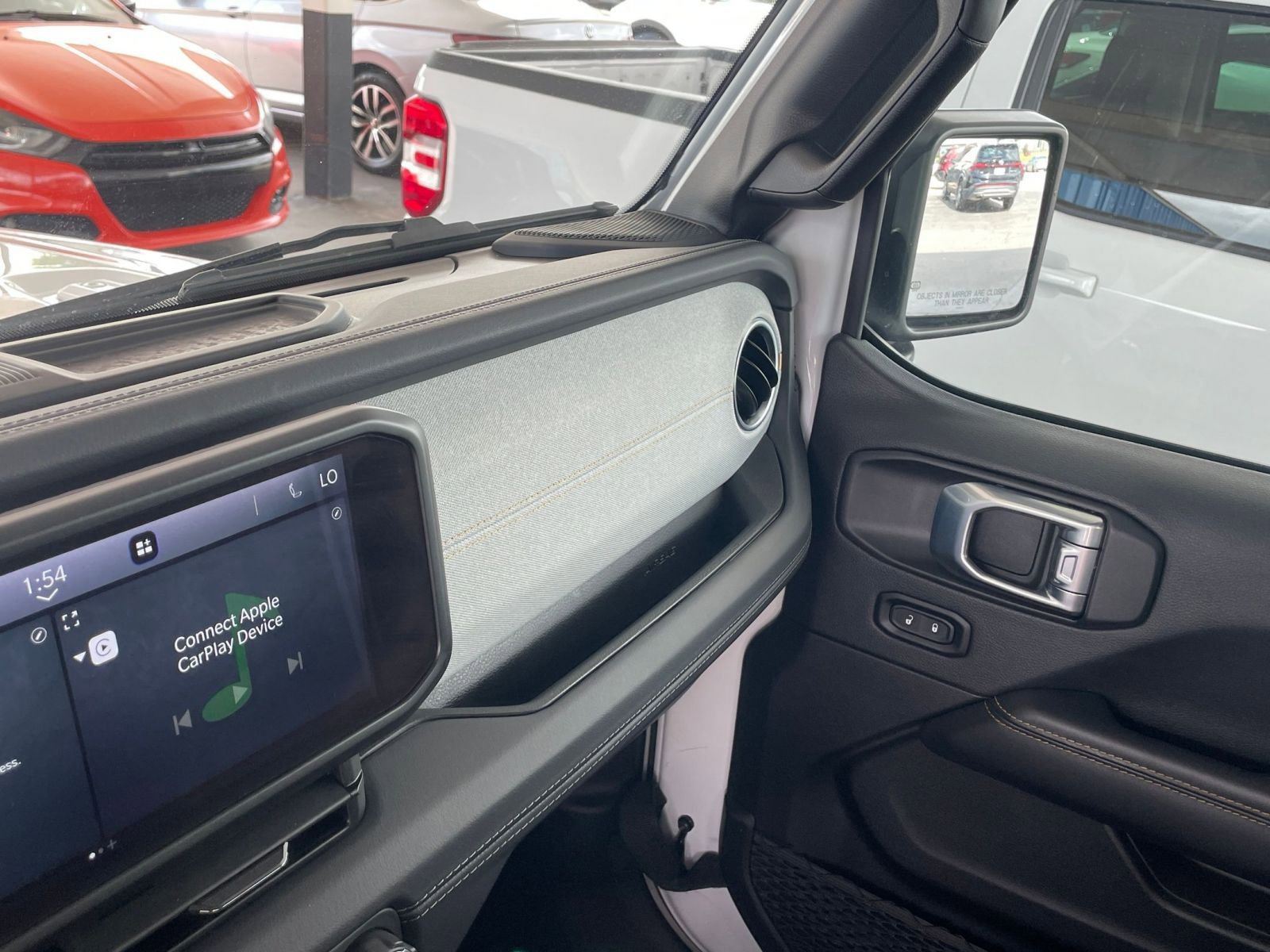 Thumbnail: 2025 Jeep Wrangler - 34