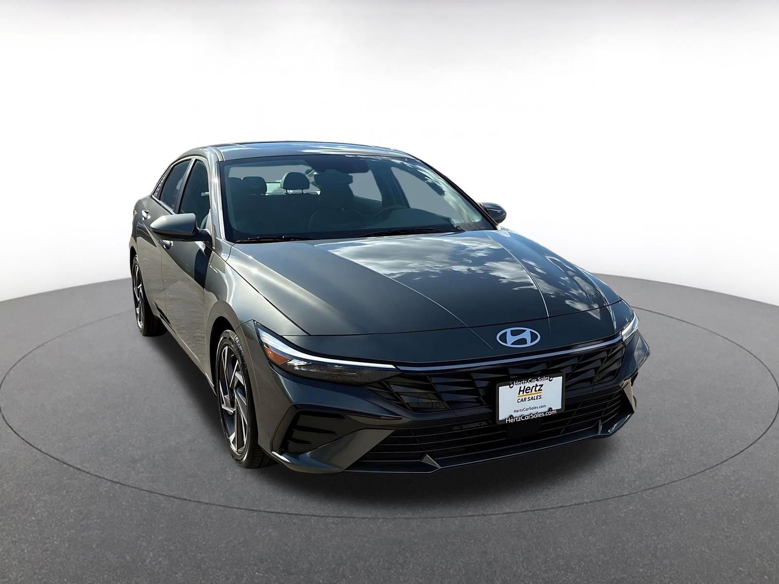 Thumbnail: 2025 Hyundai Elantra - 1