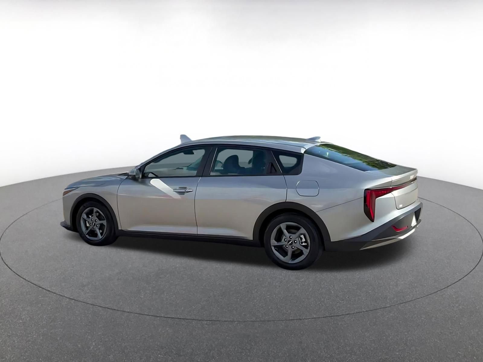 Thumbnail: 2025 Kia K4 - 10