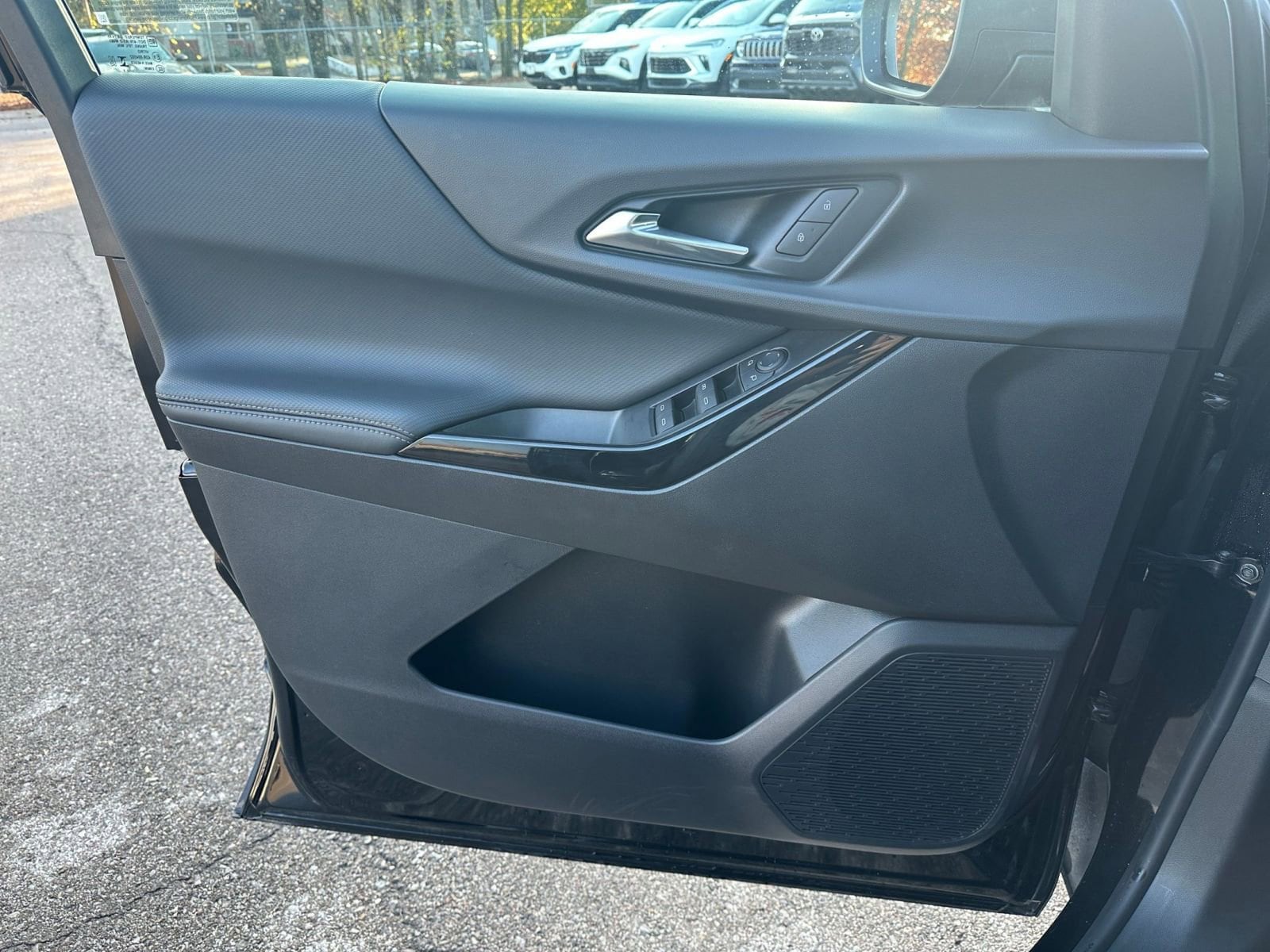 Thumbnail: 2025 Chevrolet Equinox - 20