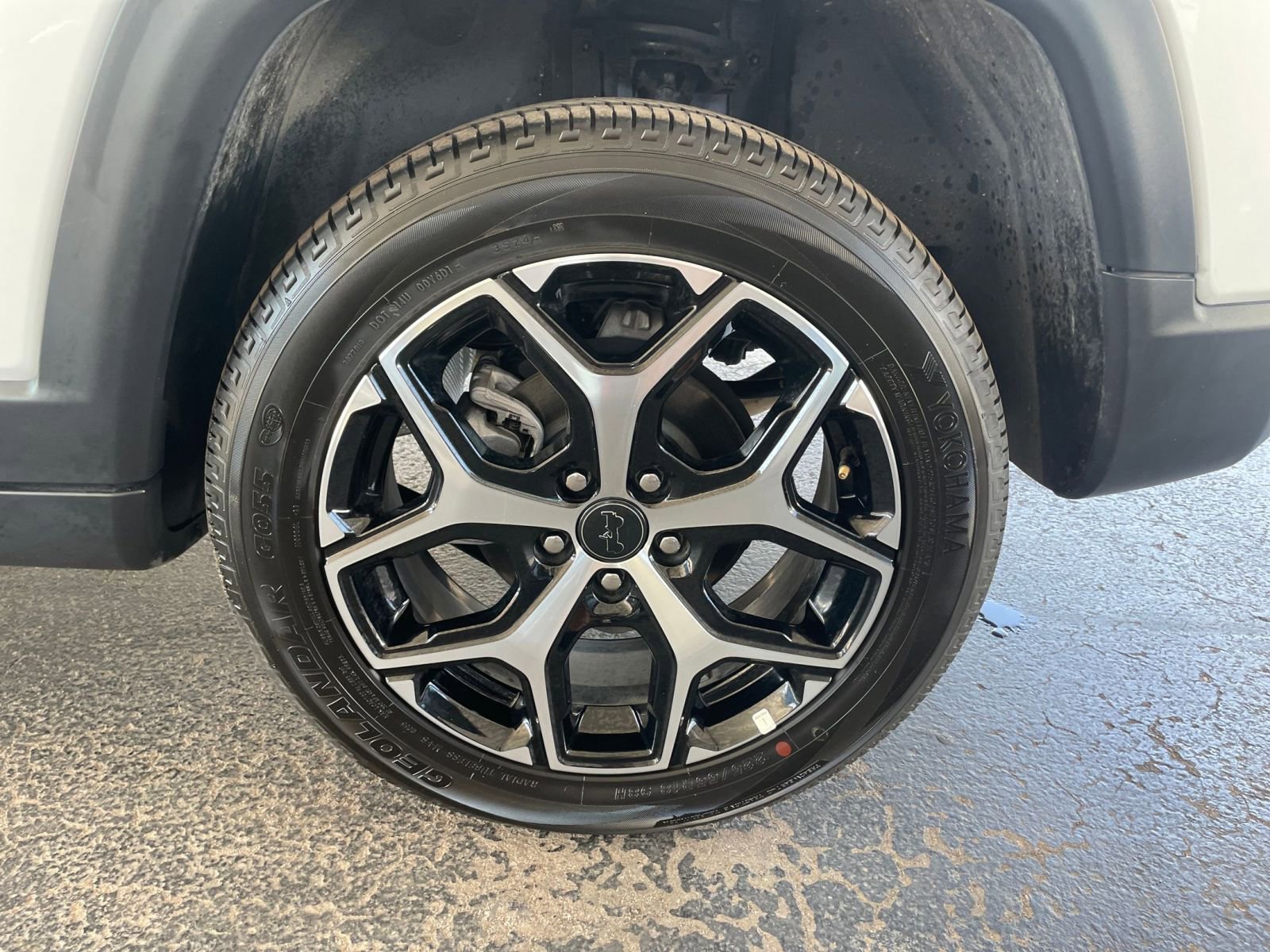 Thumbnail: 2025 Jeep Compass - 30