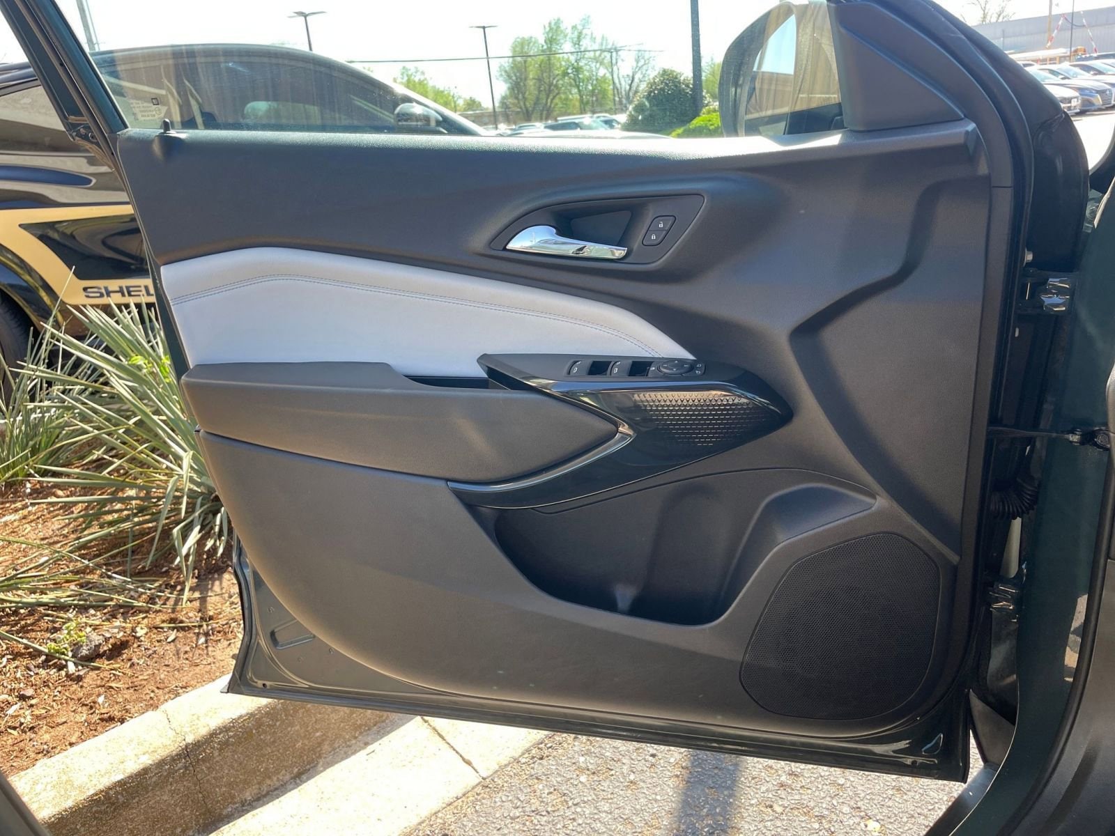 Thumbnail: 2025 Chevrolet Trax - 18