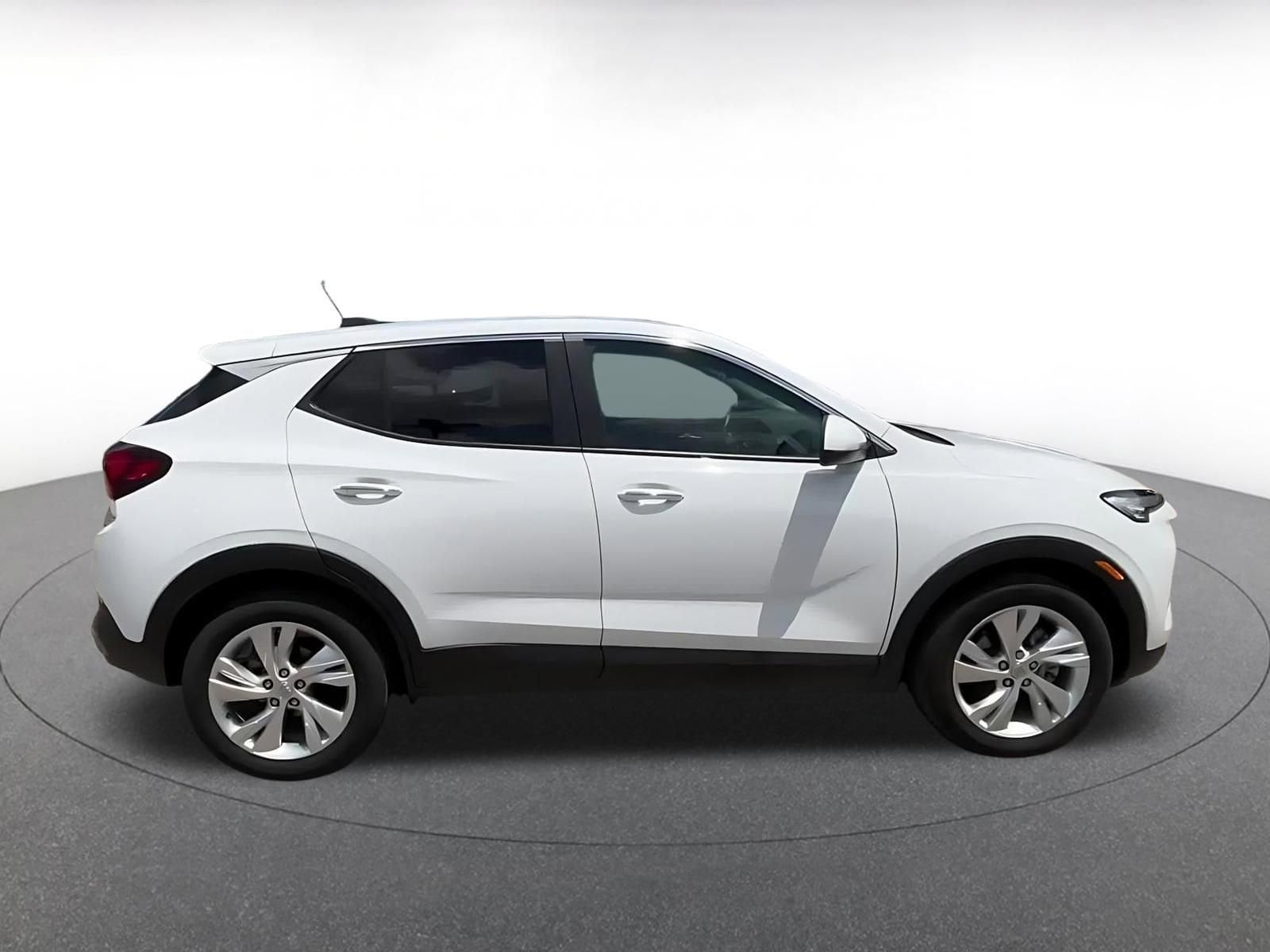 Thumbnail: 2025 Buick Encore GX - 15
