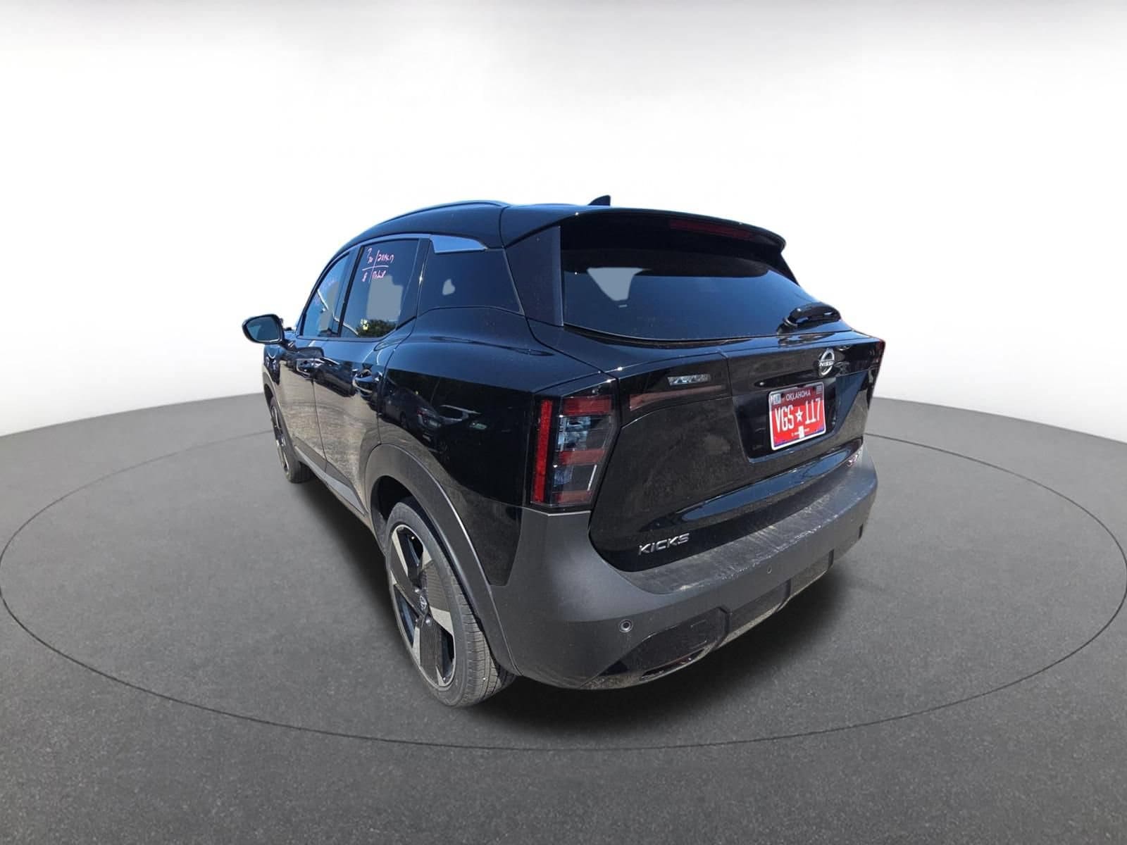 Thumbnail: 2026 Nissan Kicks - 4