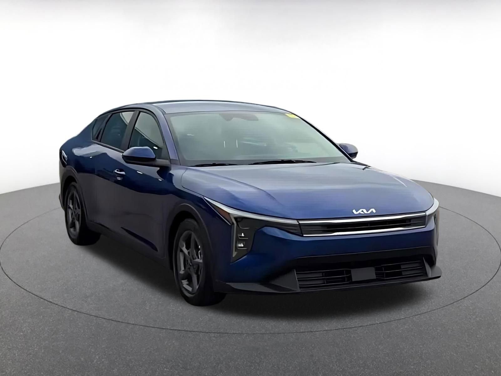 Thumbnail: 2025 Kia K4 - 3