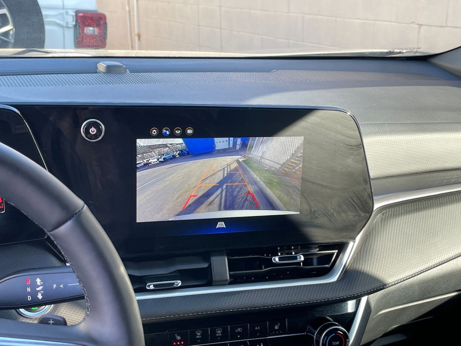 Thumbnail: 2025 Chevrolet Equinox - 17