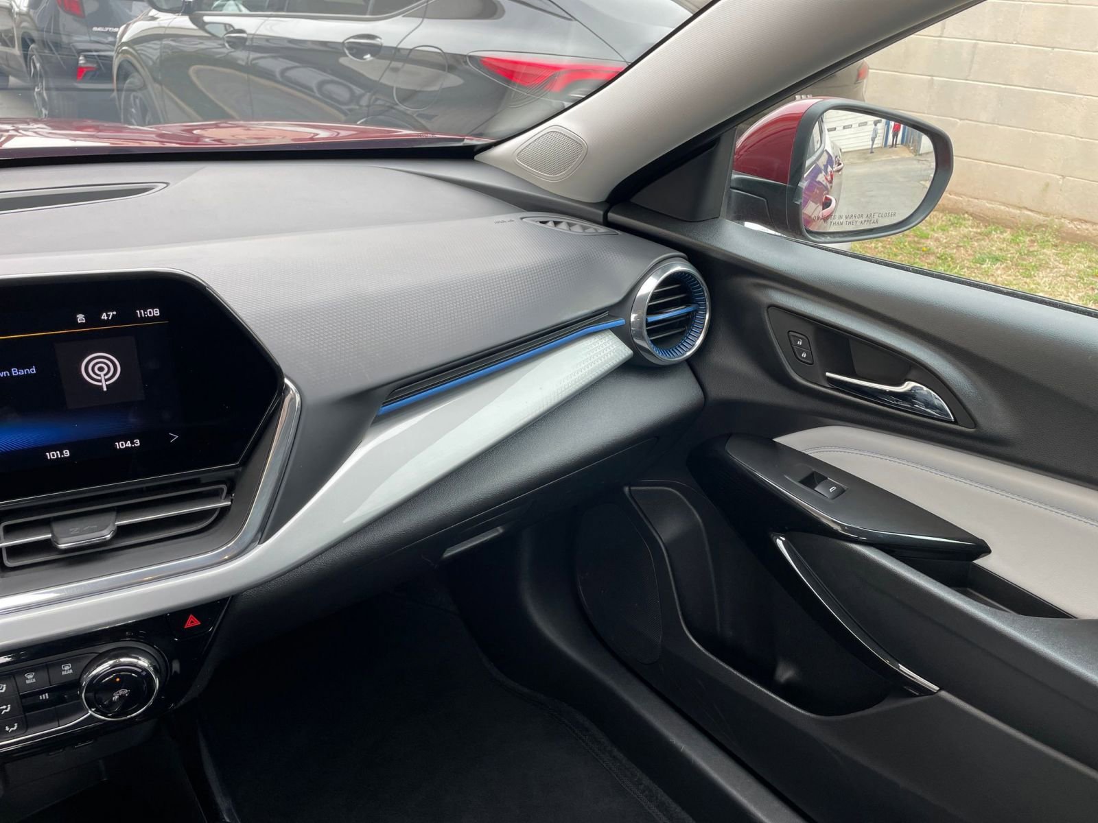 Thumbnail: 2025 Chevrolet Trax - 34