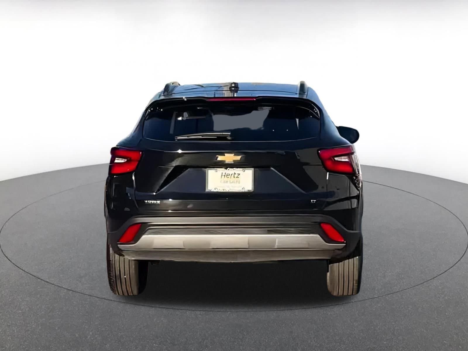 Thumbnail: 2025 Chevrolet Trax - 12