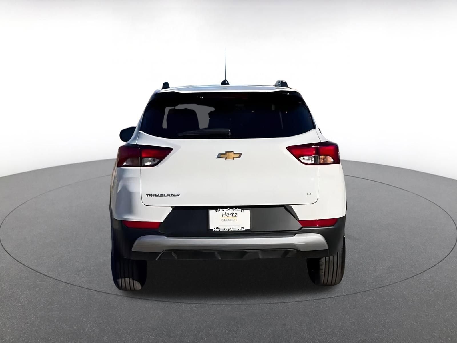 Thumbnail: 2025 Chevrolet TrailBlazer - 12