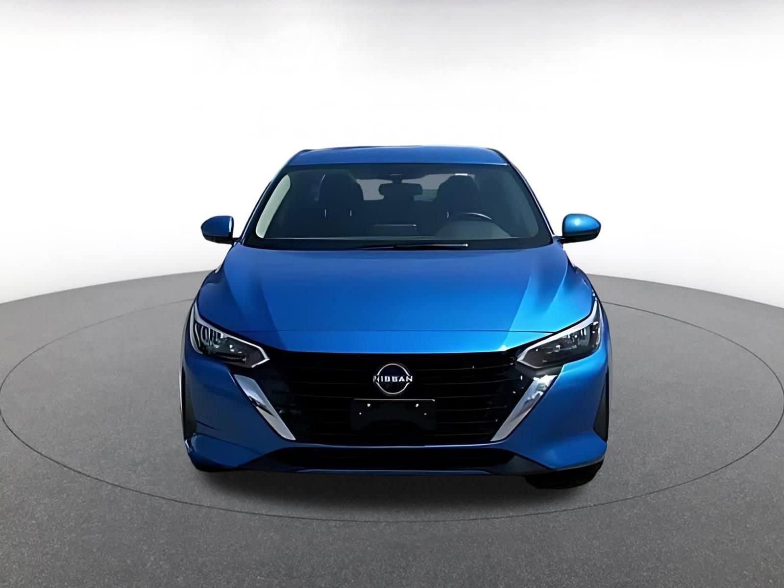 Thumbnail: 2025 Nissan Sentra - 4