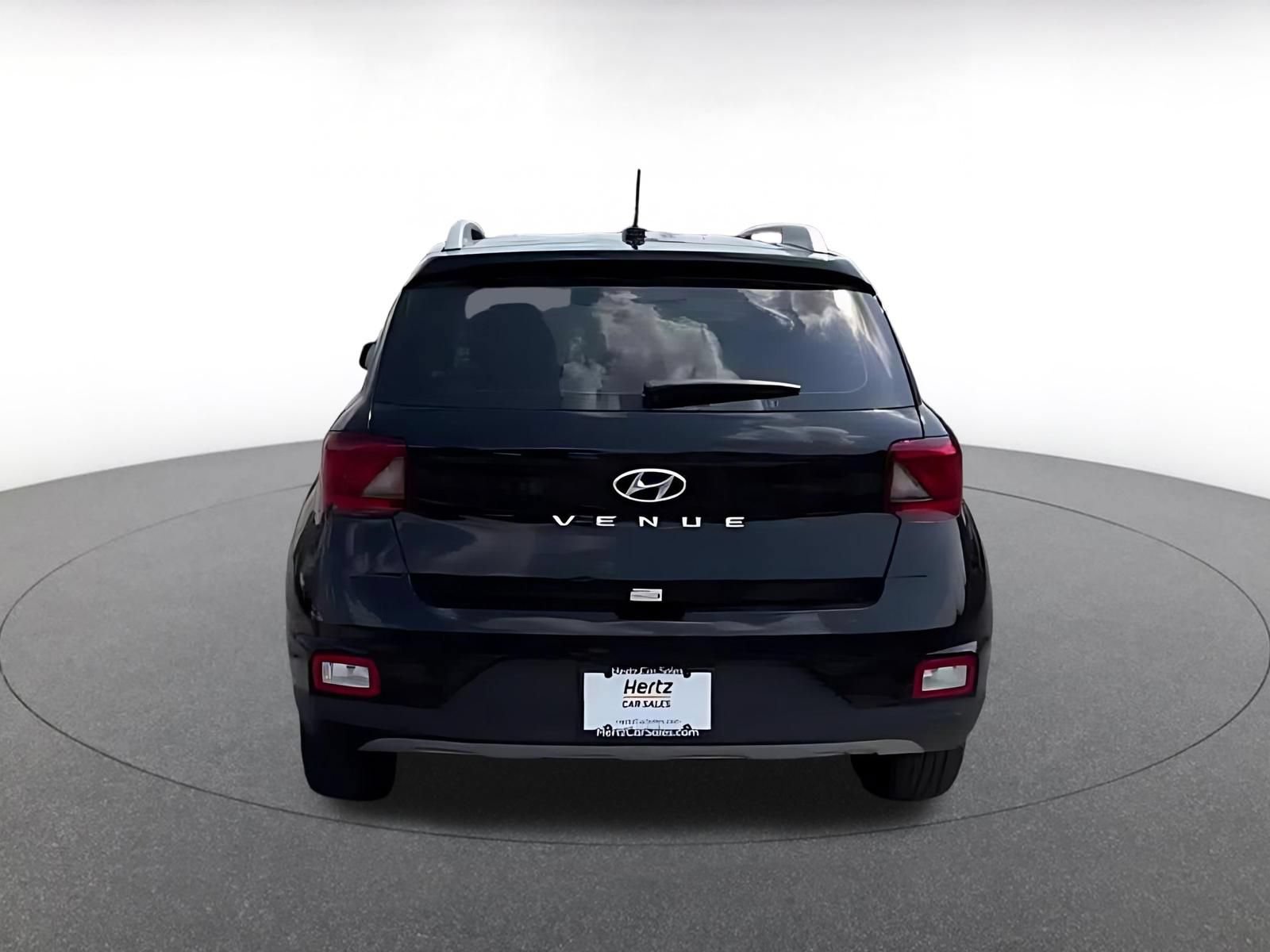 Thumbnail: 2026 Hyundai Venue - 12