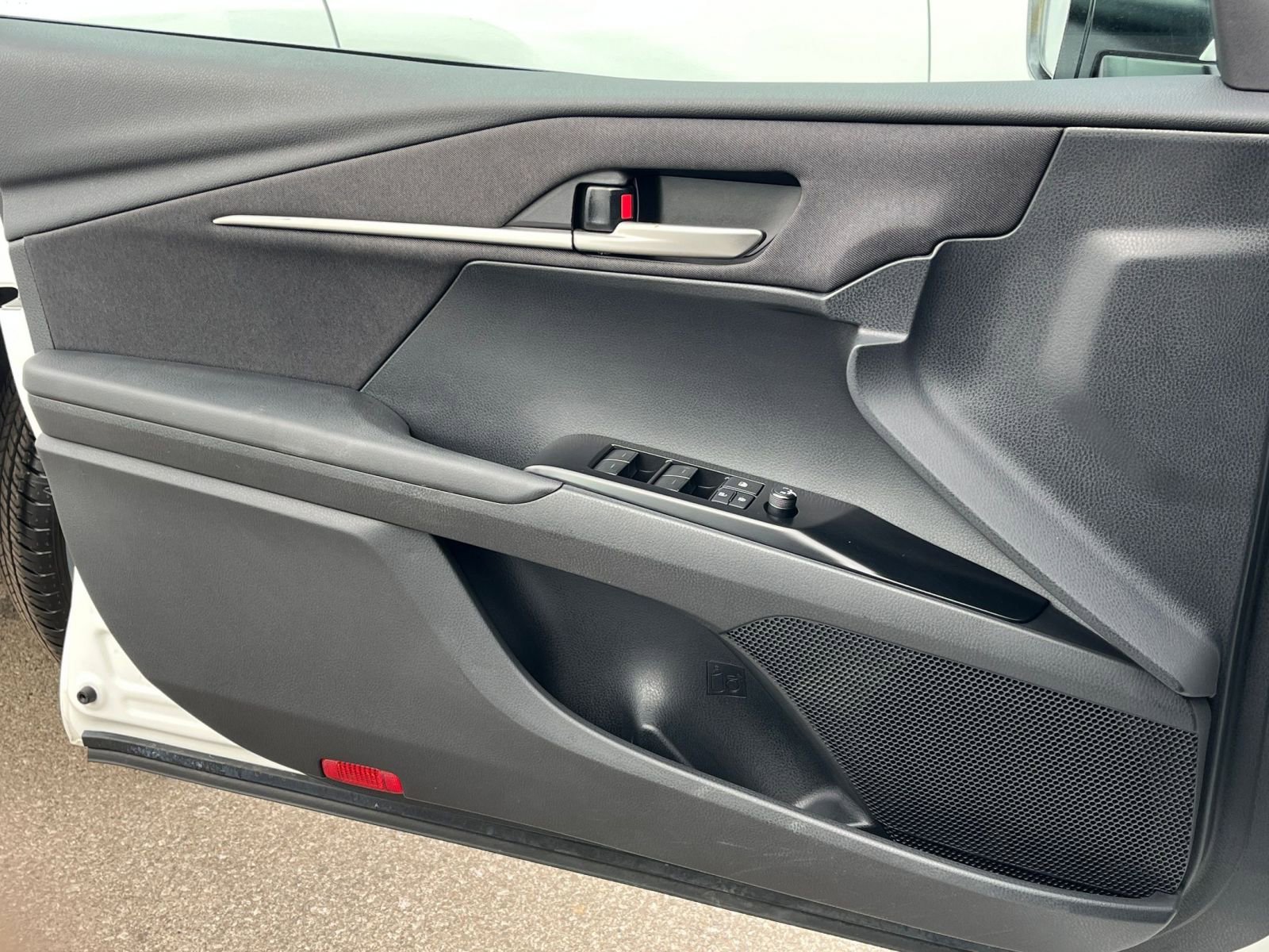 Thumbnail: 2025 Toyota Camry - 20