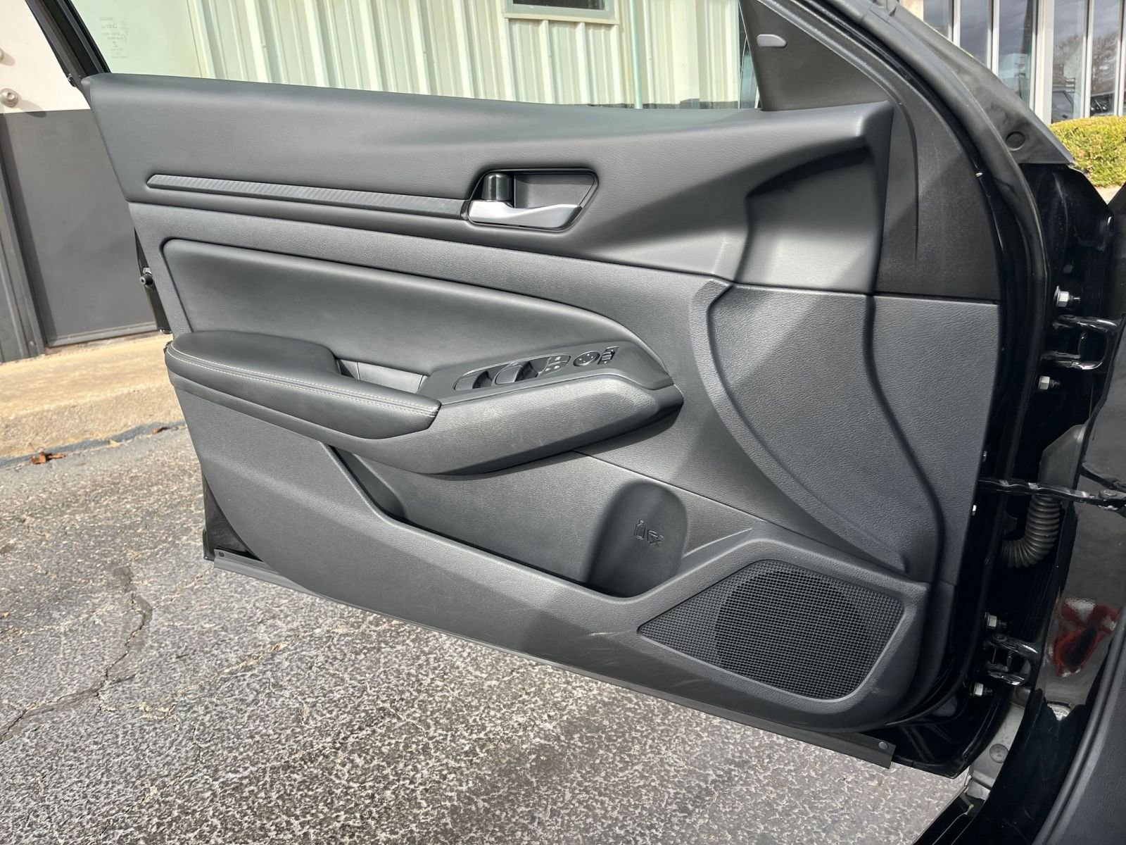 Thumbnail: 2025 Nissan Altima - 20