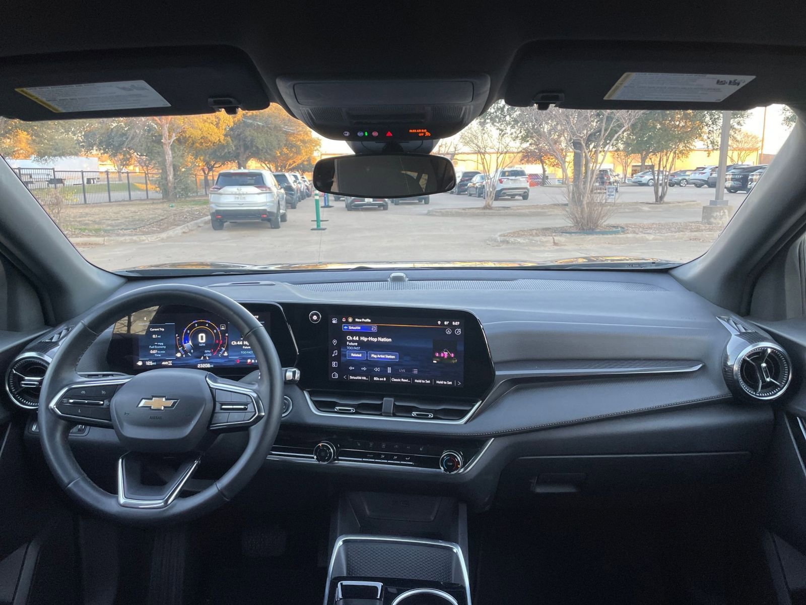 Thumbnail: 2025 Chevrolet Equinox - 33