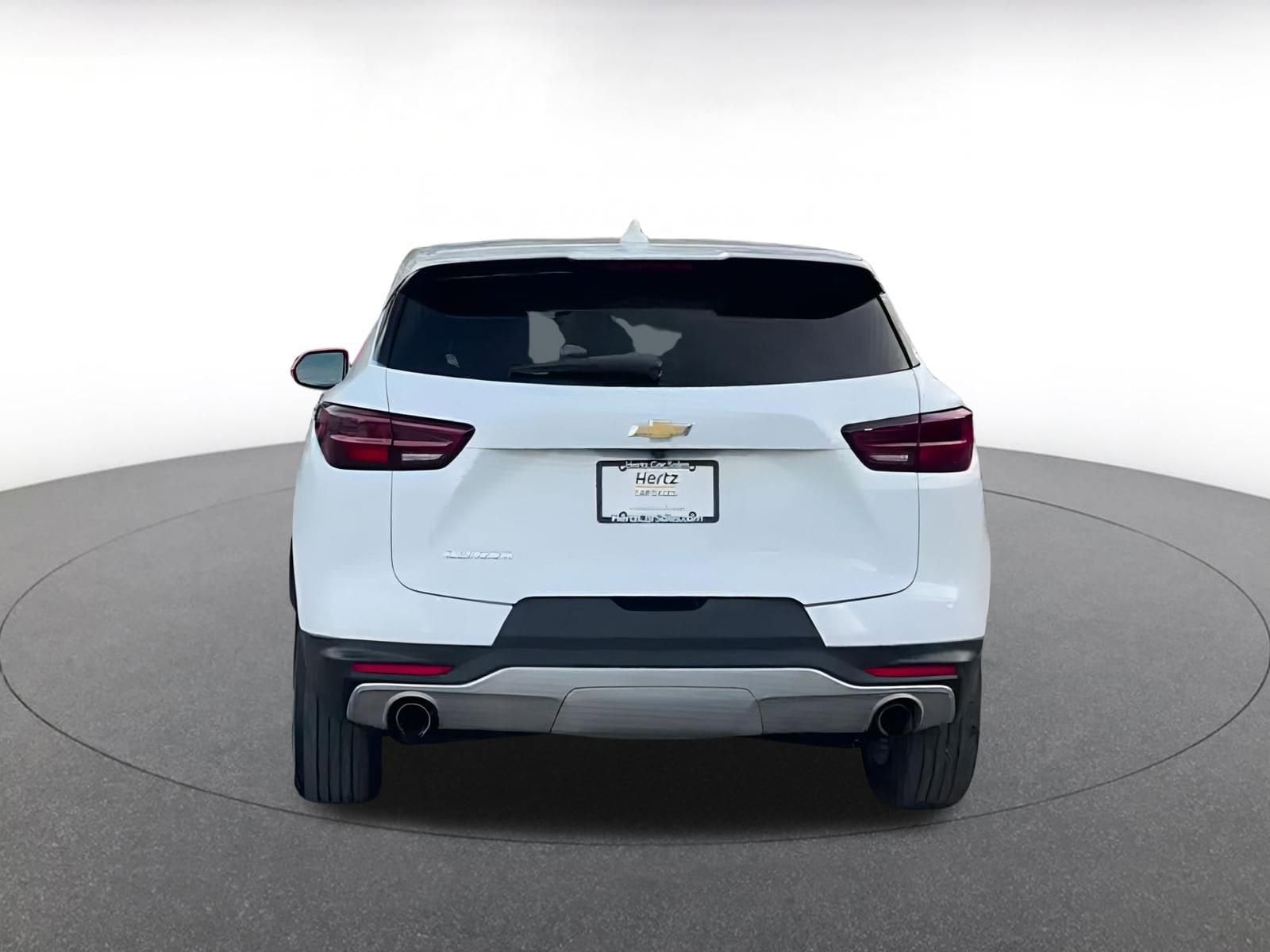 Thumbnail: 2025 Chevrolet Blazer - 12