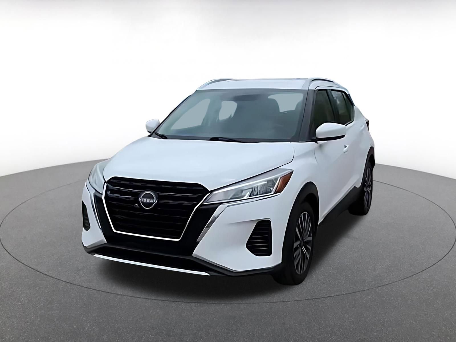 Thumbnail: 2024 Nissan Kicks - 7