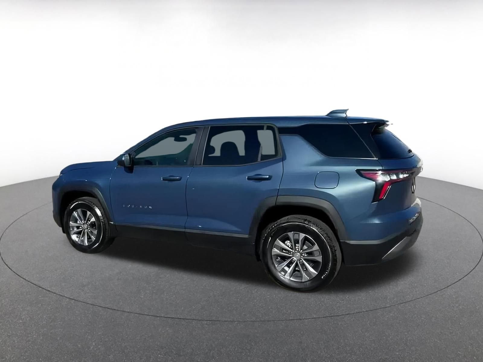 Thumbnail: 2025 Chevrolet Equinox - 4