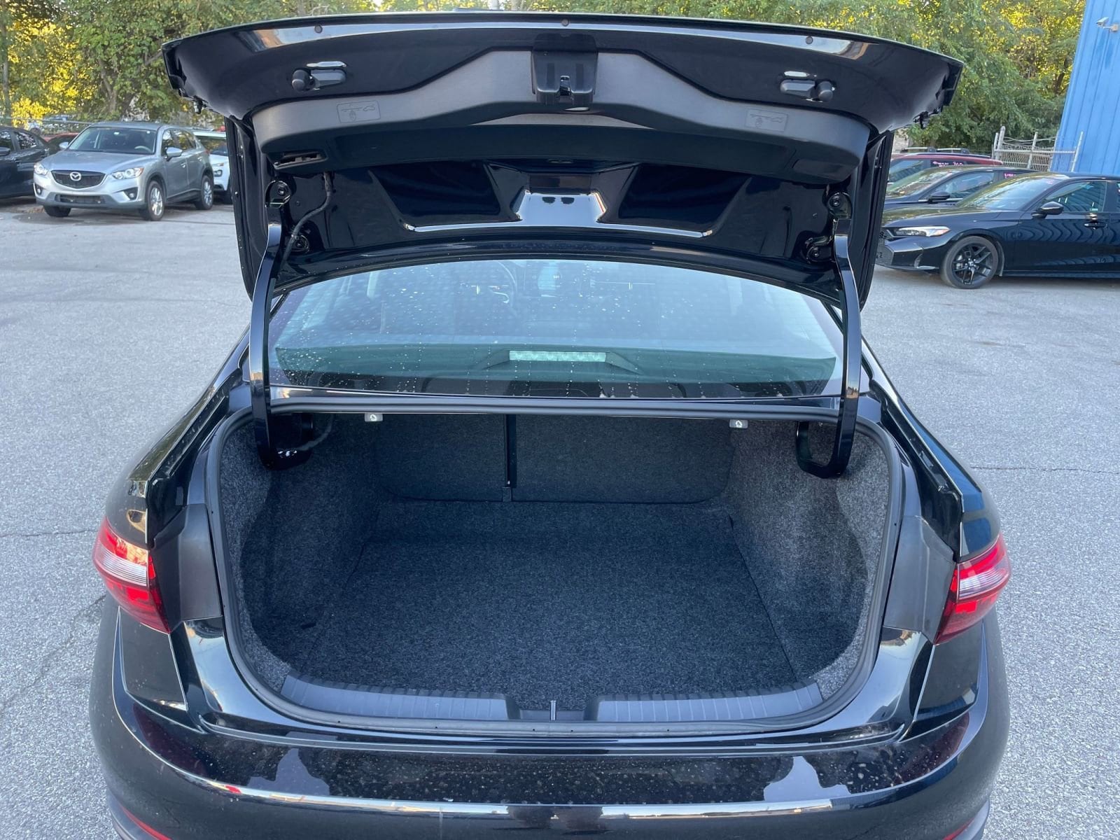 Thumbnail: 2025 Volkswagen Jetta - 31