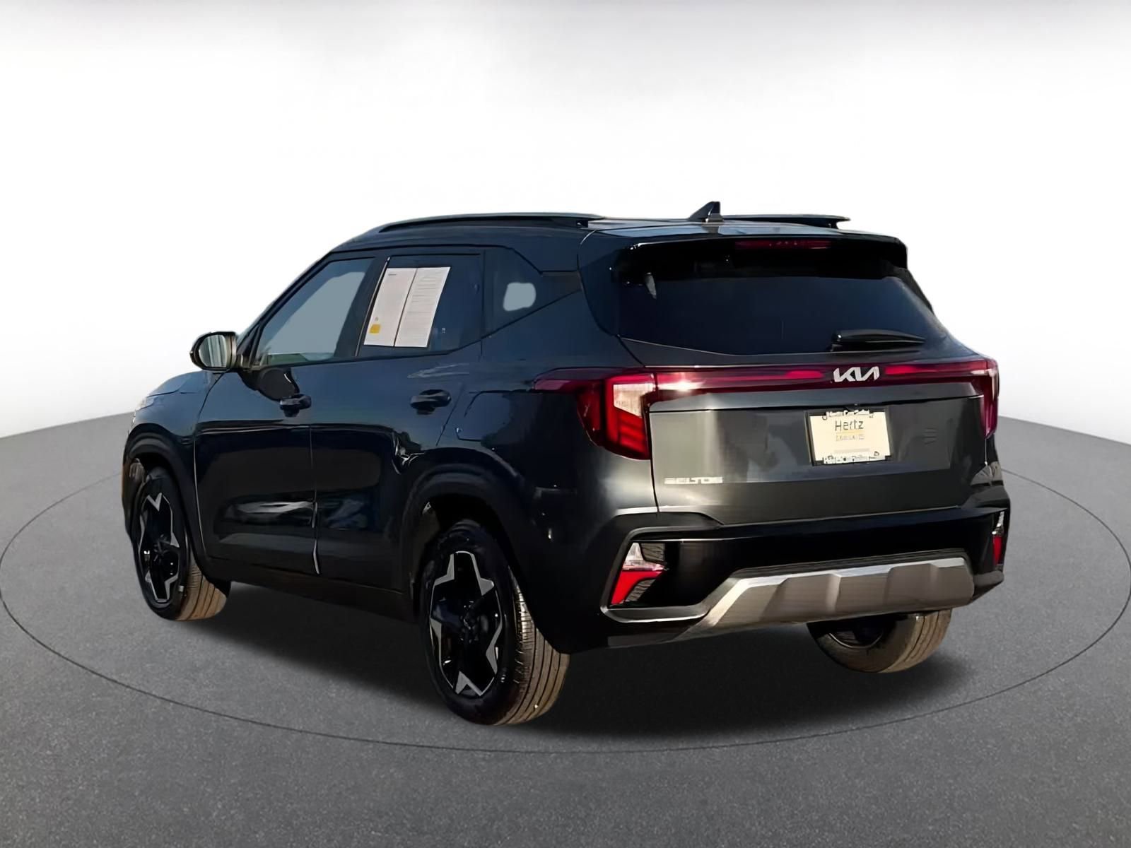 Thumbnail: 2025 Kia Seltos - 10