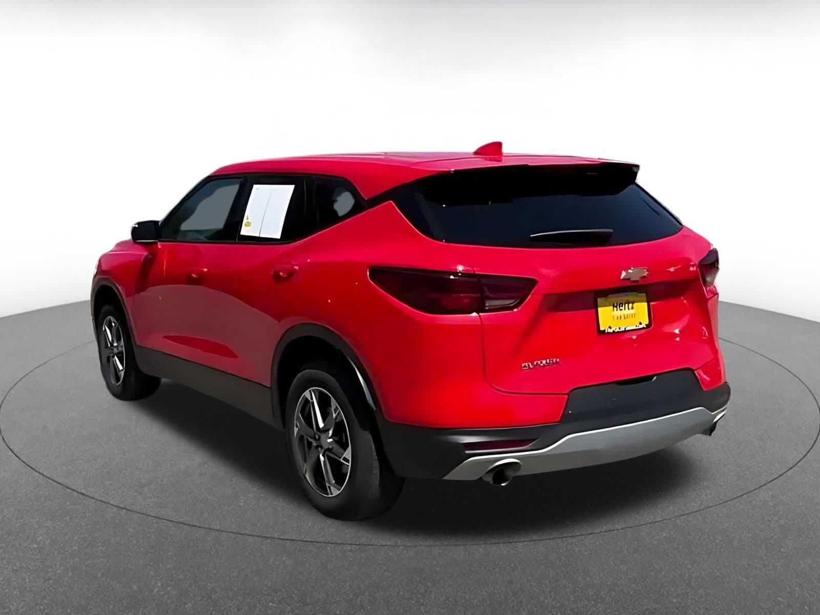 Thumbnail: 2026 Chevrolet Blazer - 9