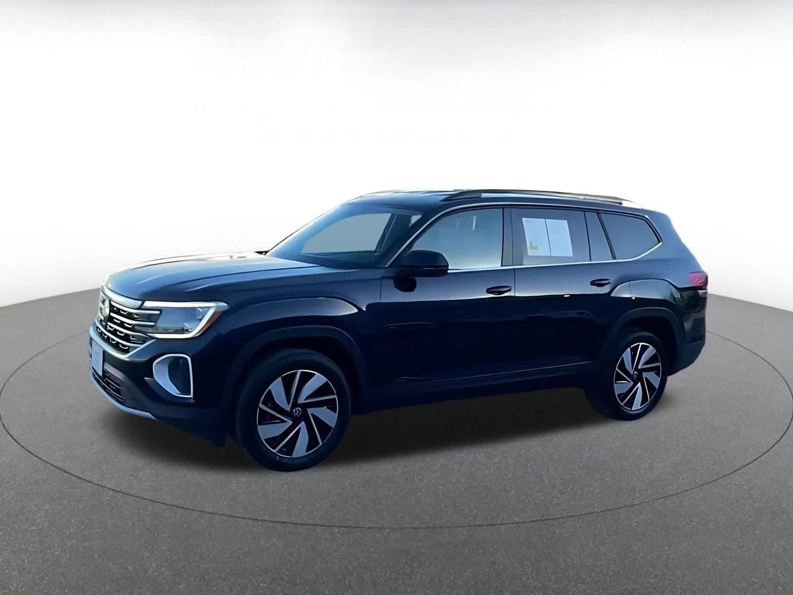 Thumbnail: 2025 Volkswagen Atlas - 4